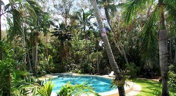 Apartment Marine Holiday Cairns *